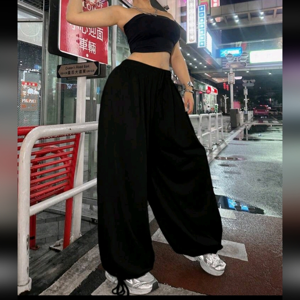 Women's Black Wide-Leg Pants